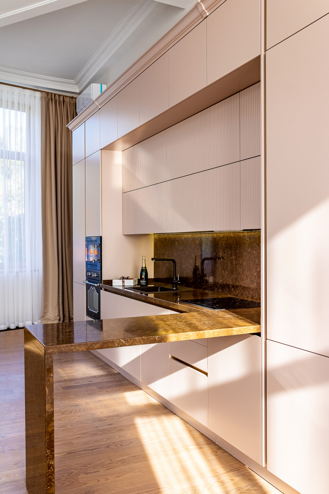 АК Grand Royal Residences. Съемка кухни-гостиной для МК ITALIKA