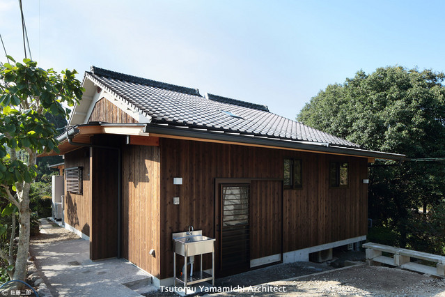 焼杉の家 ～野津のリノベーション～ nordico-porche