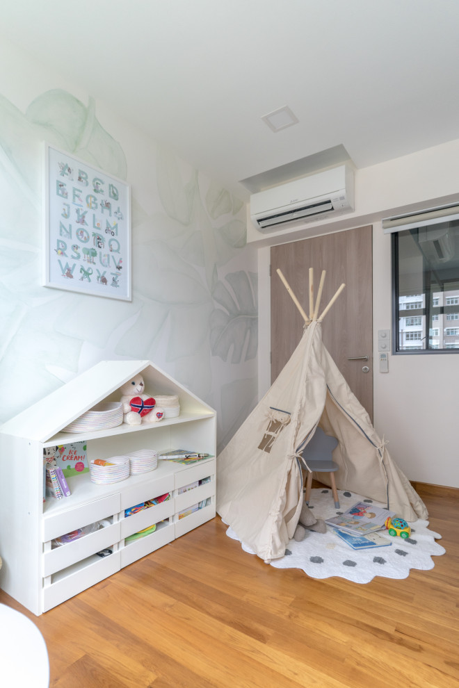 This is an example of a contemporary kids' room in Singapore.