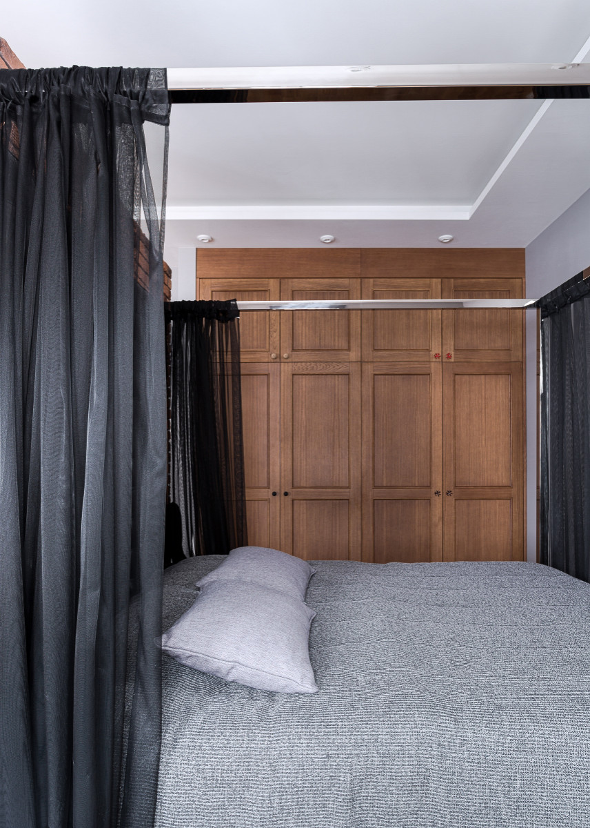 Немного солнца в холодной воде. Реализация