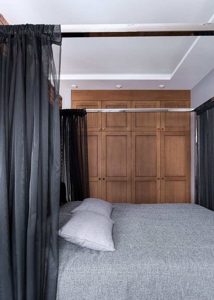 Немного солнца в холодной воде. Реализация