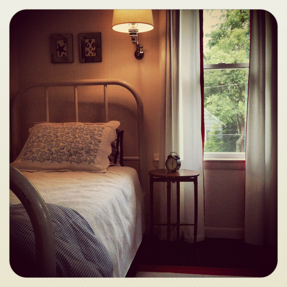 Nautical Style Guest Room
