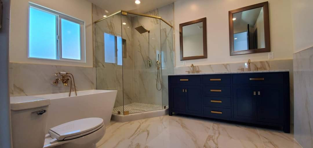 Lake Balboa Master Bathroom