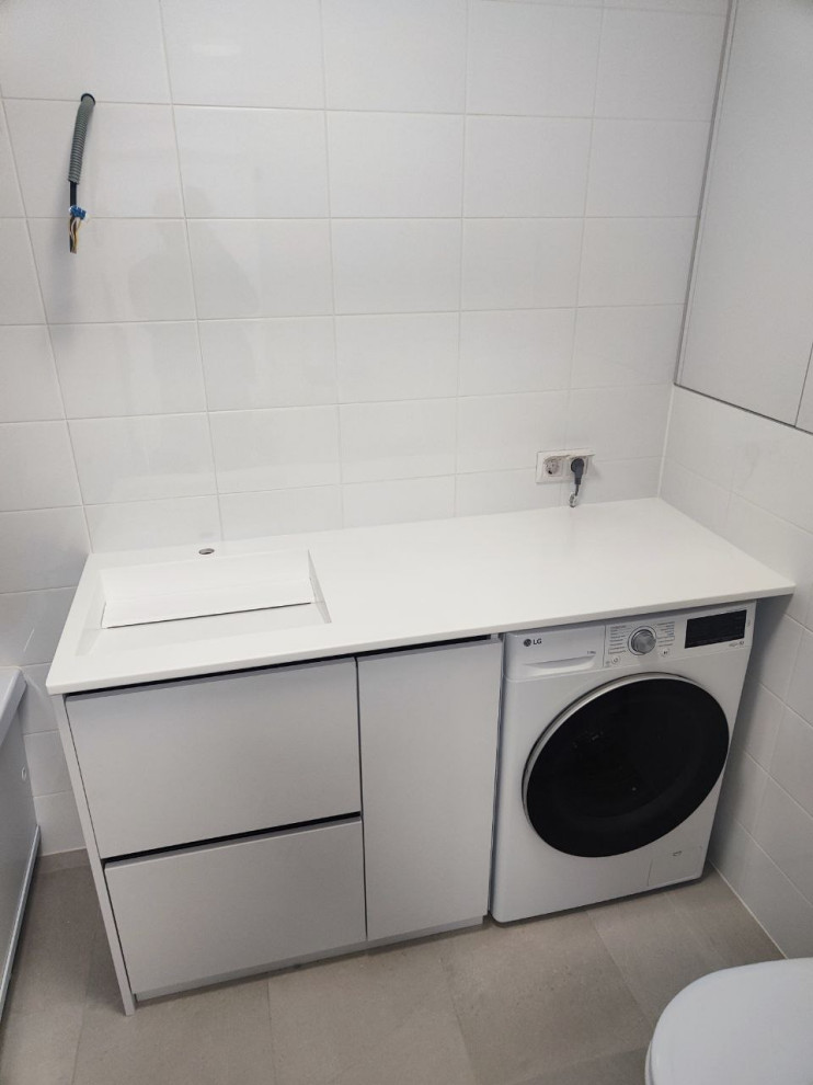 Столешница из акрилового камня в ванную комнату