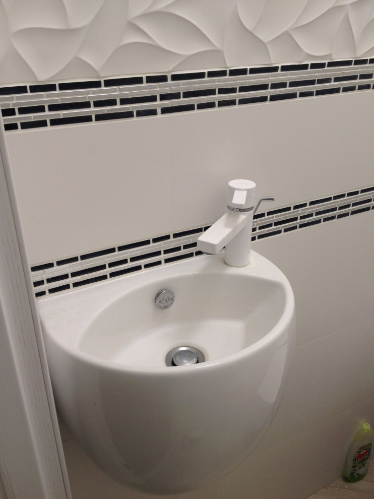 "И целого мира мало"