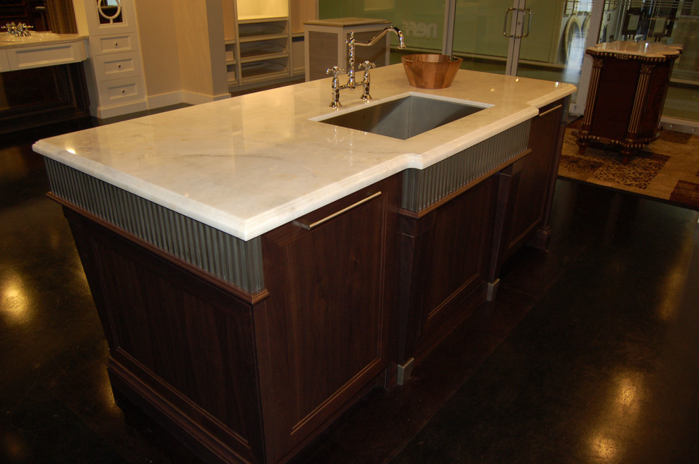 Example of a transitional kitchen design in Miami