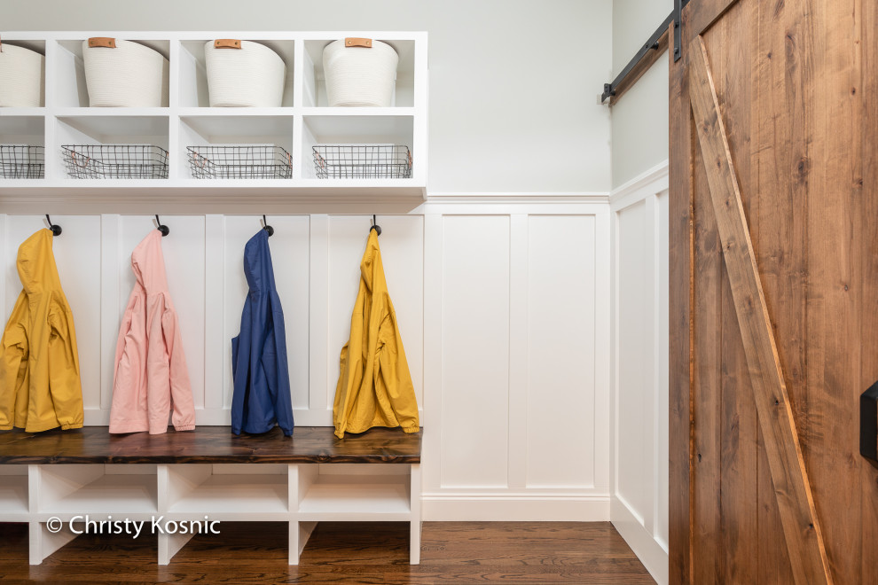 Entryway - transitional entryway idea in DC Metro