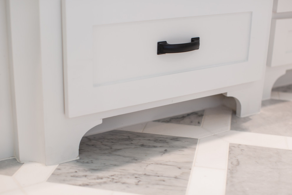 Whitebark Pine | Master Bathroom
