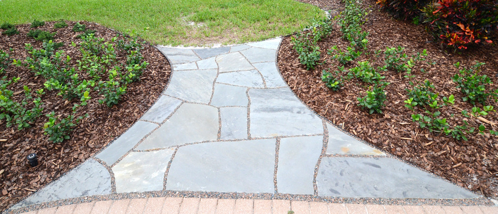 Inspiration for a rustic home design remodel in Tampa