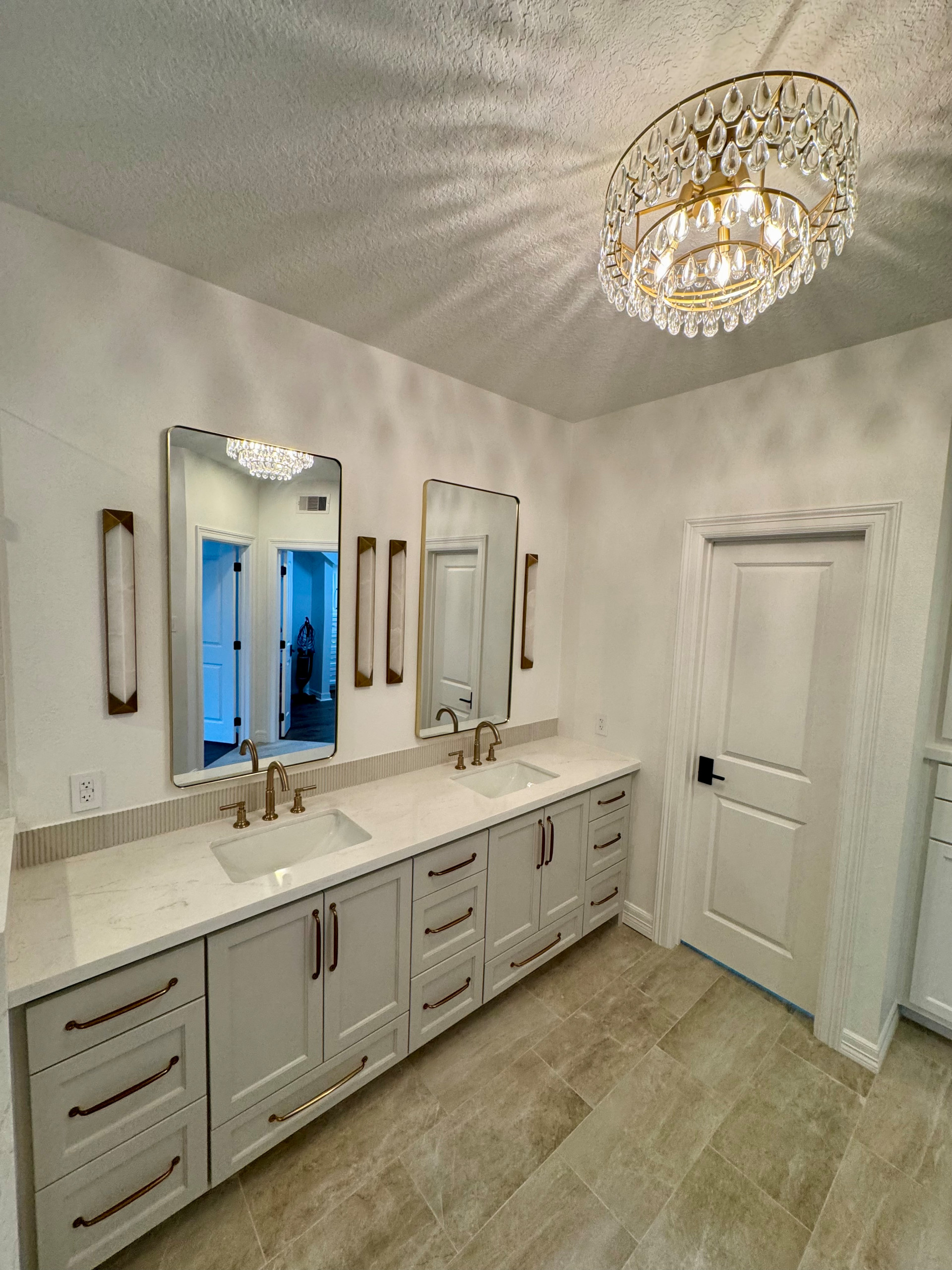 Timbercreek Court - Home Renovation - 2025