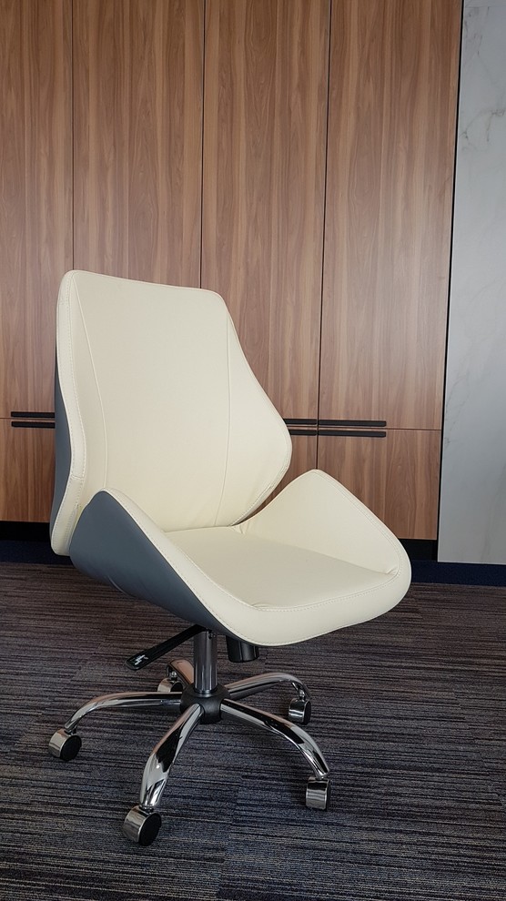 Кресло "Авгур" в интерьере офиса