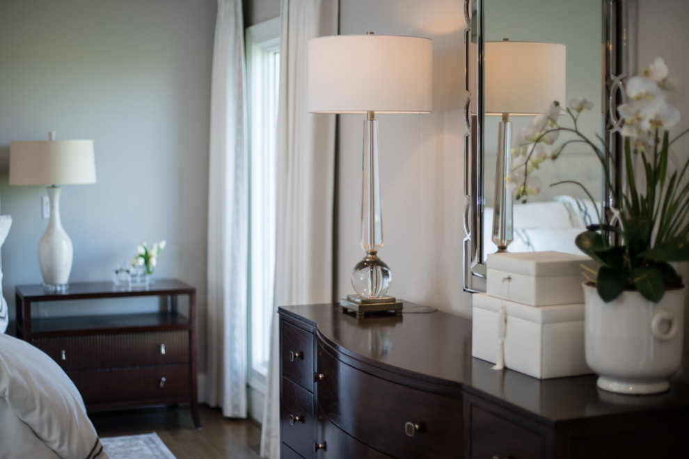 Home design - transitional home design idea