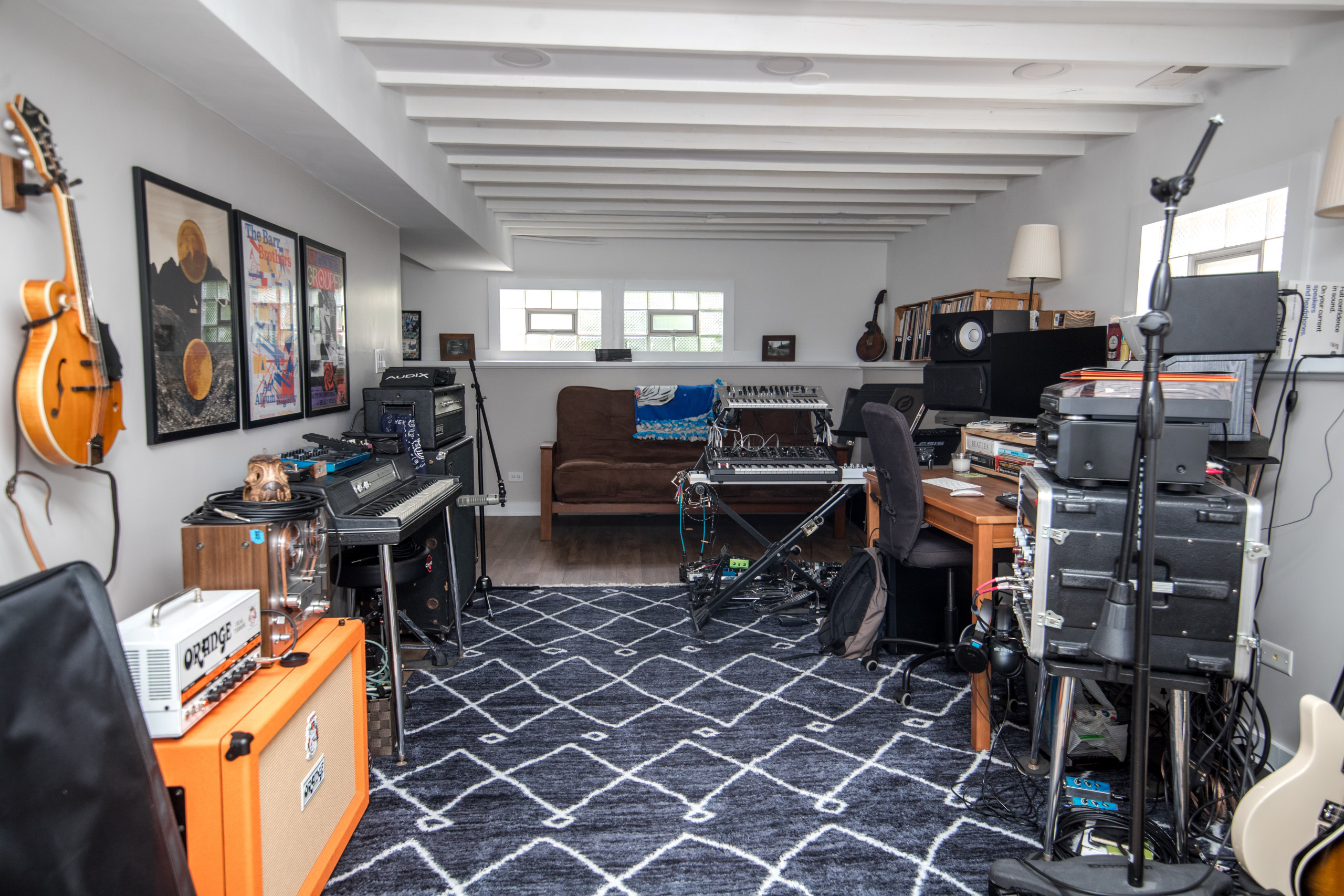 Basement studio, Laundry & Proch