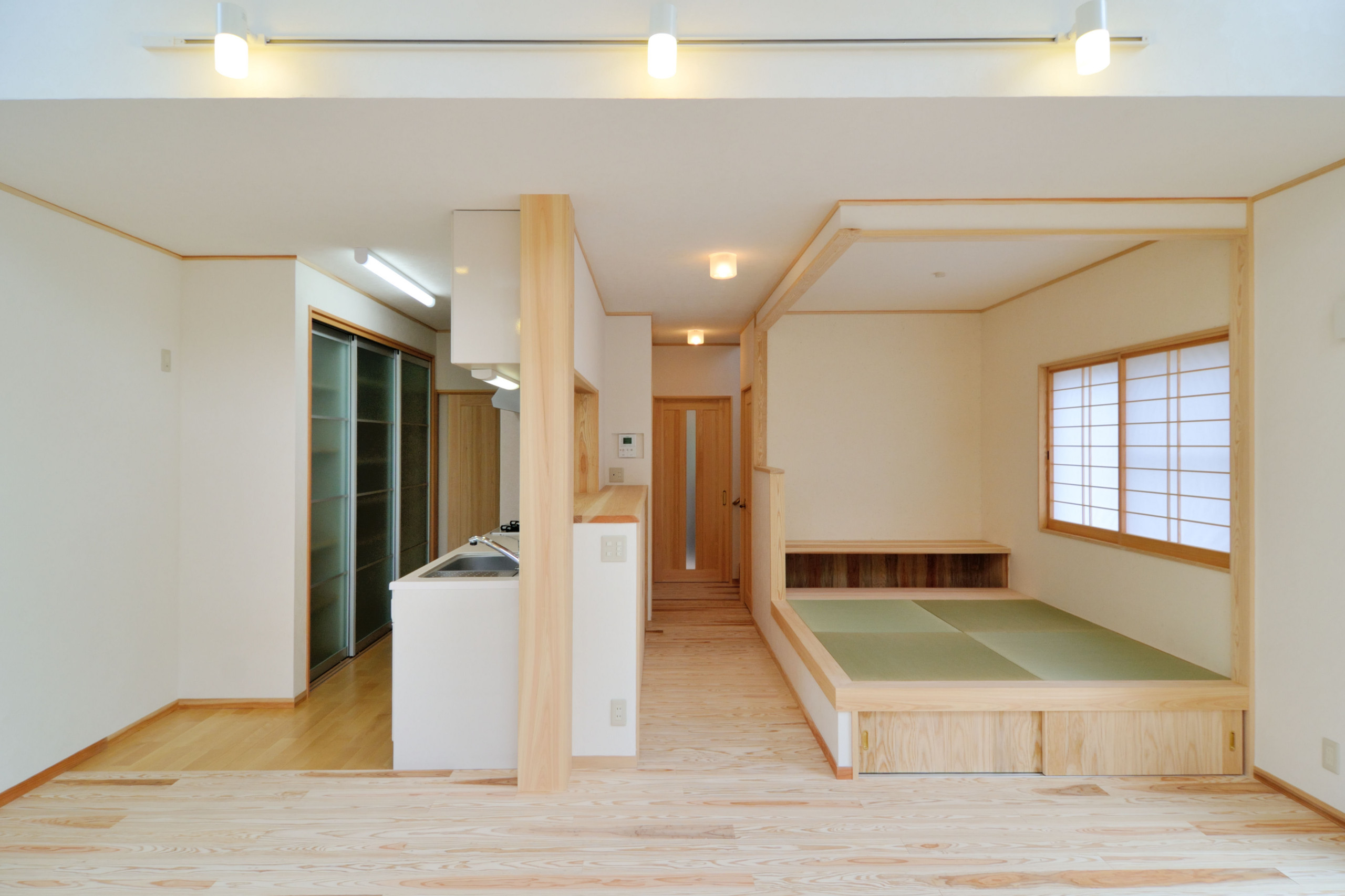 体にやさしい、くつろげる天然素材の家