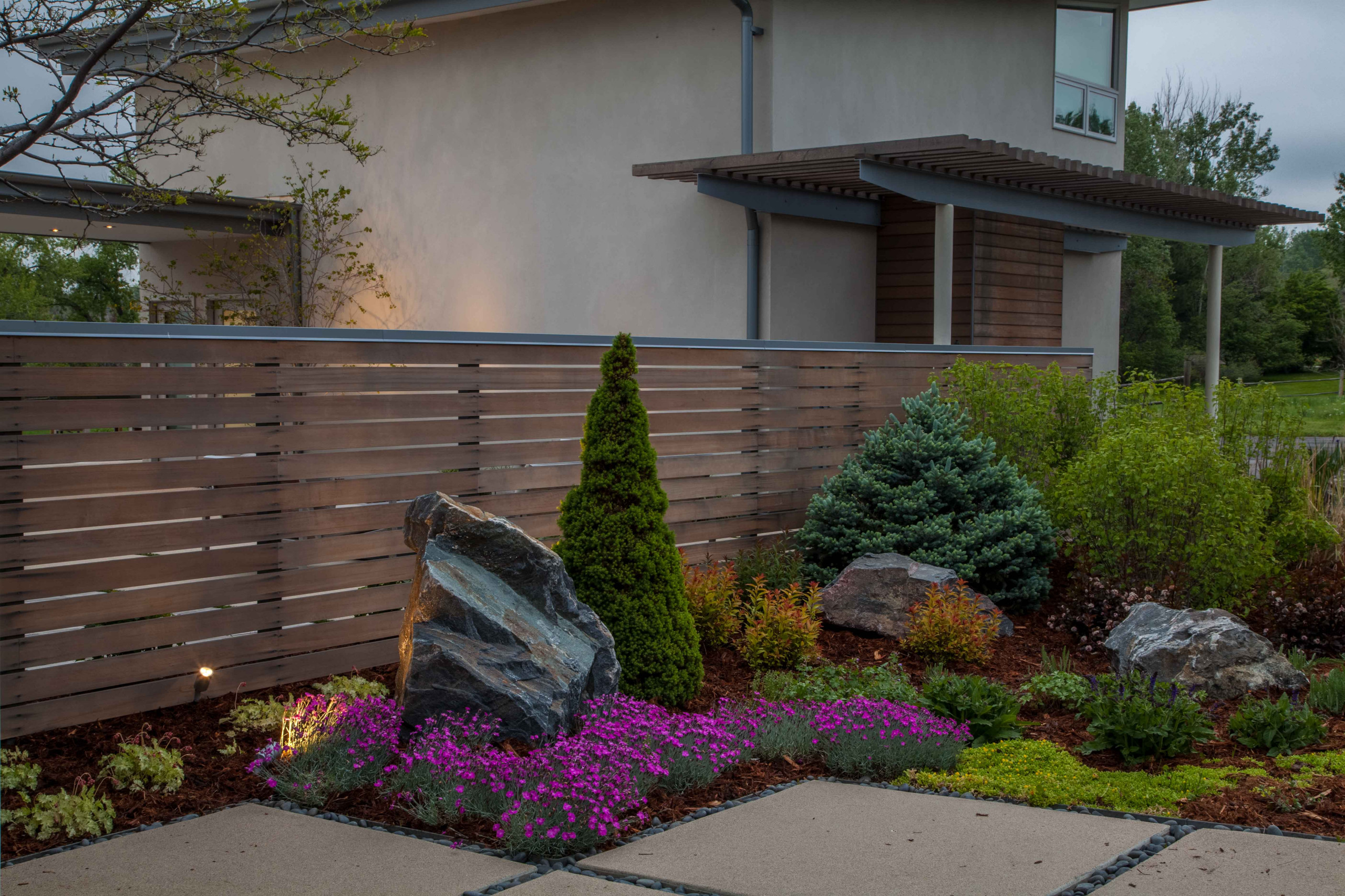 75 Beautiful Front Yard Landscaping Pictures \u0026 Ideas | Houzz, image size:2560x1706