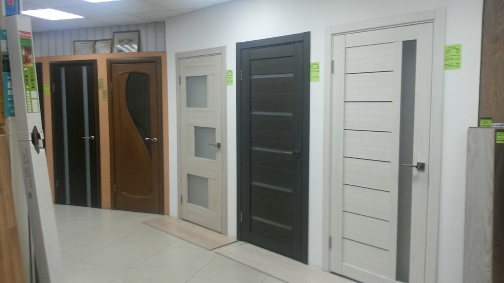 Ламинат и Двери