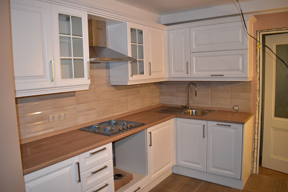 Кухня из массива бука, модель ЭКО