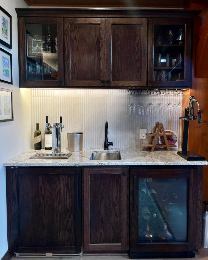 Home bar - rustic home bar idea