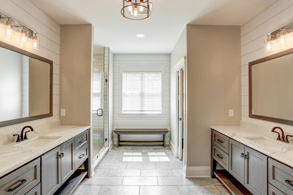 Bathroom - transitional bathroom idea
