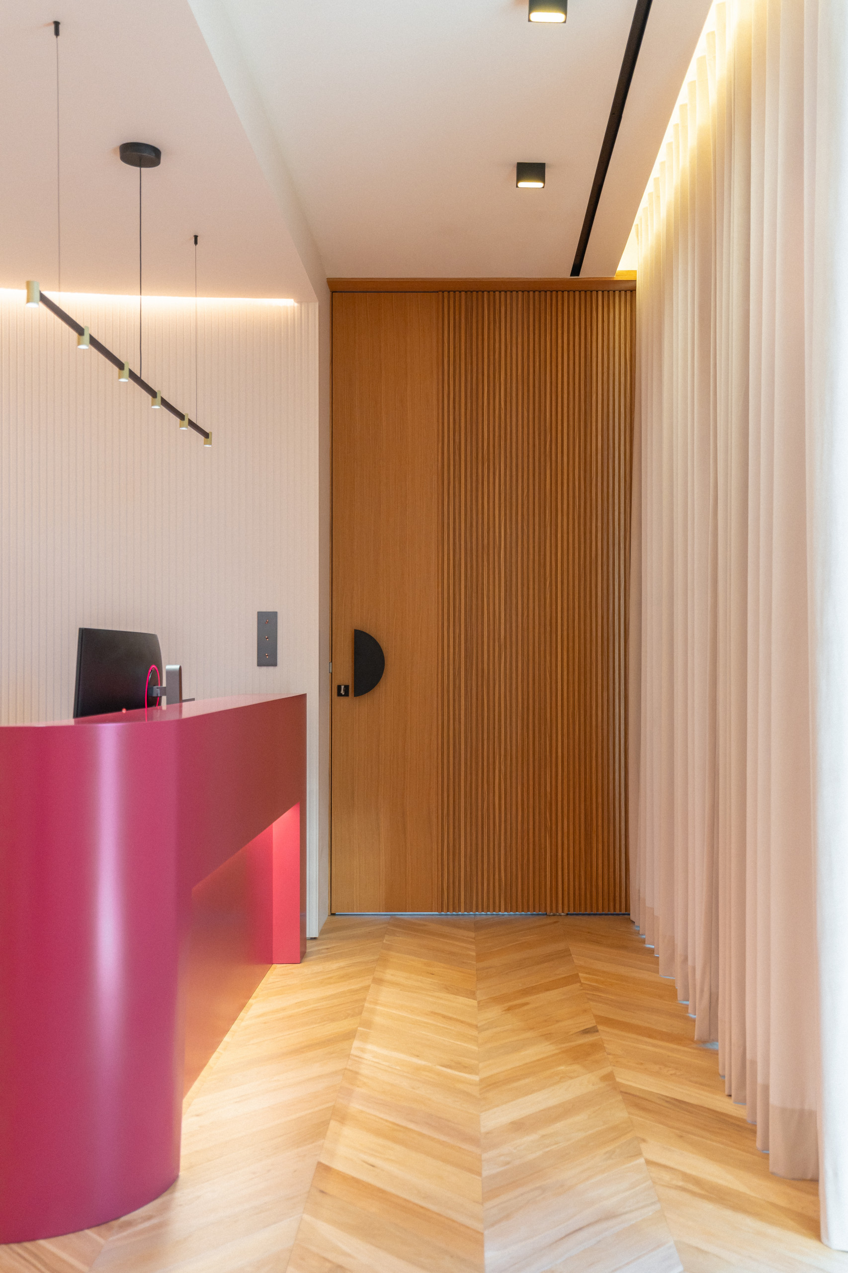 Création d'un bureau professionnel à Marseille