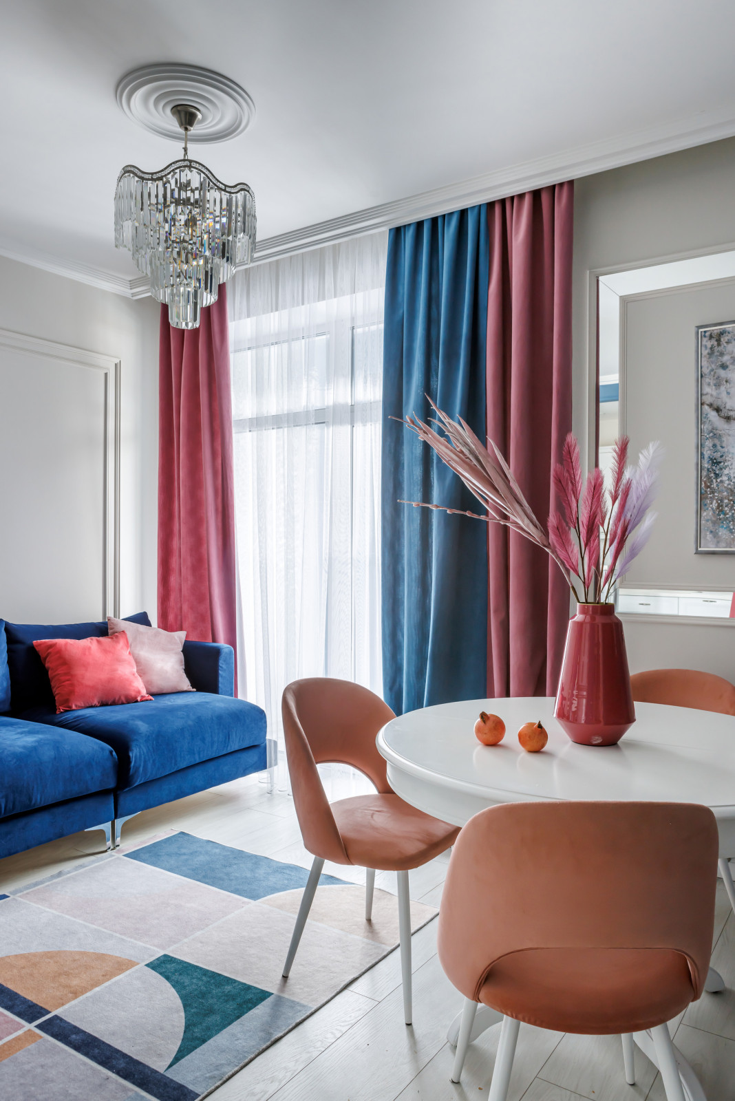 Квартира с павлином