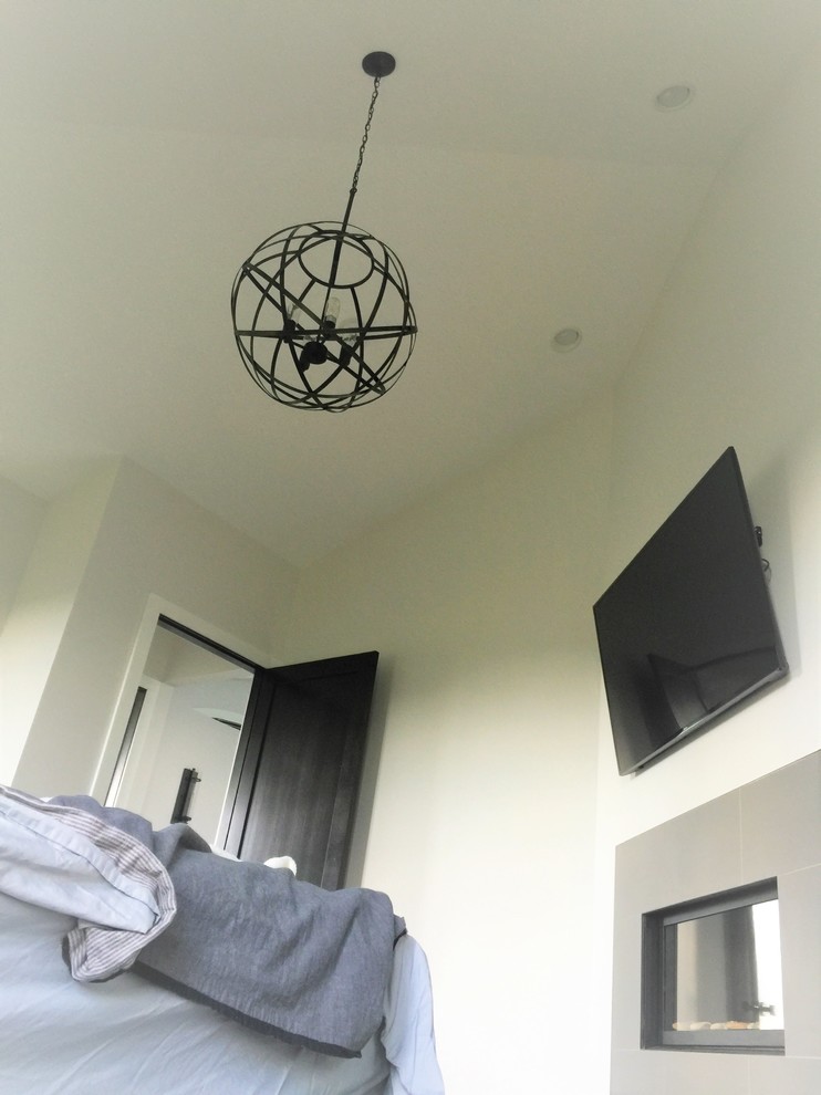 Inspiration for a transitional home design remodel in Edmonton