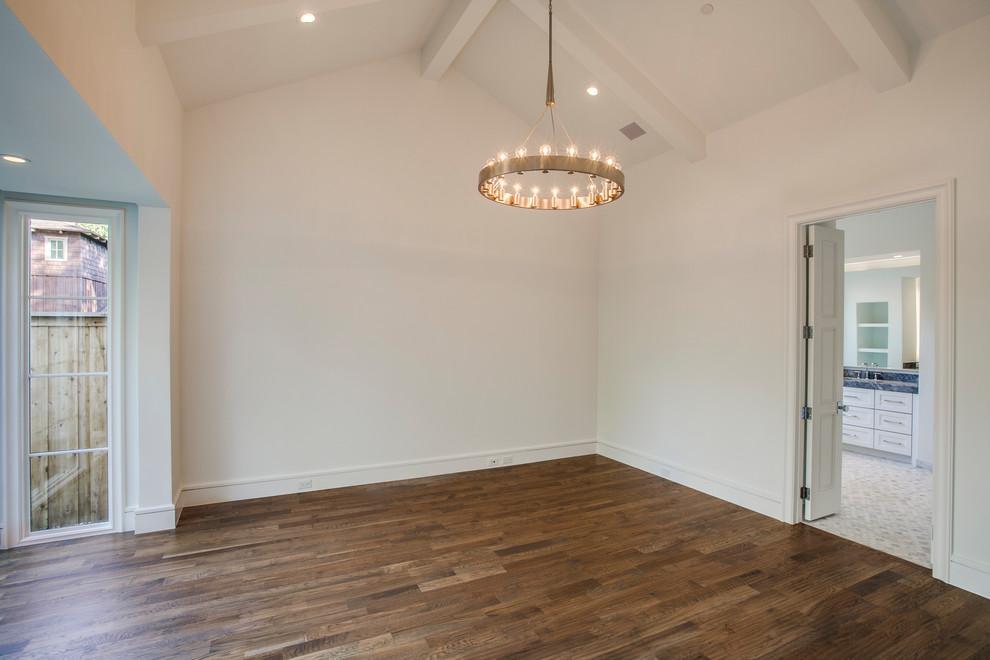 Home design - transitional home design idea in Dallas