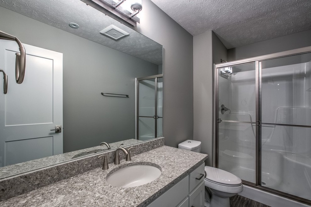Home design - transitional home design idea in Omaha