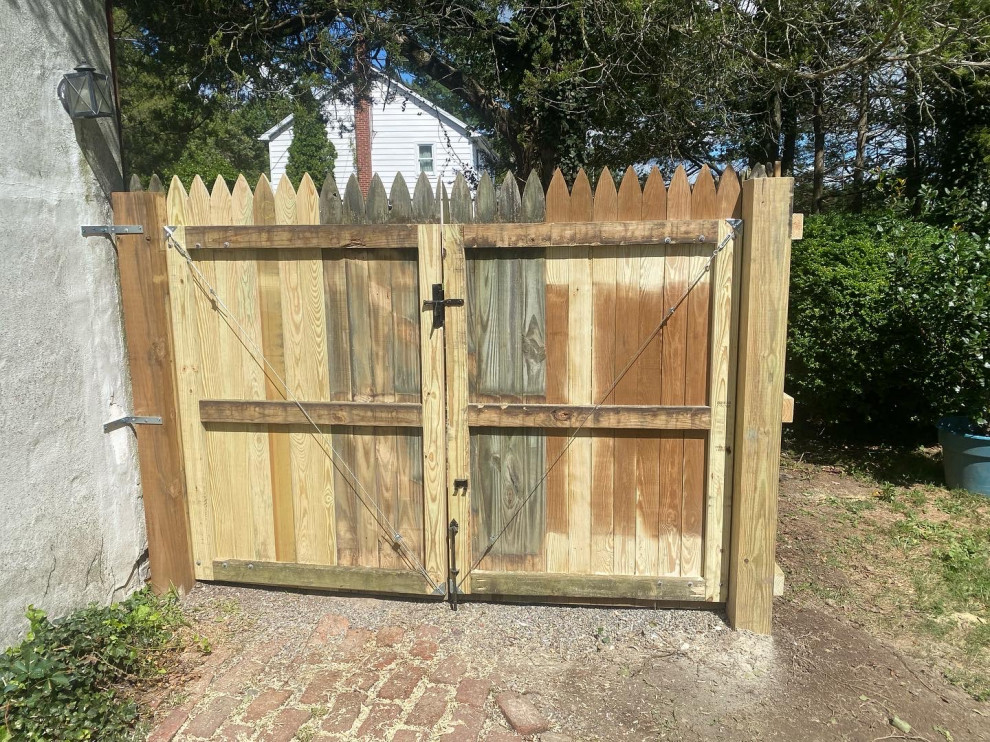 Fence and Gate Repair