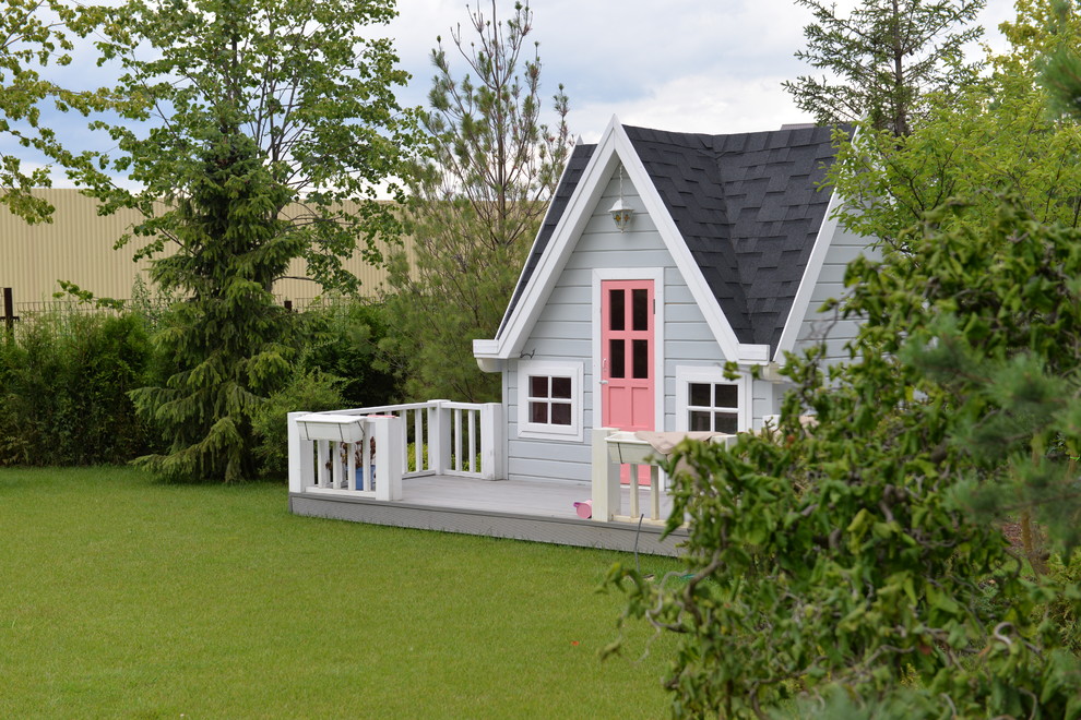 В работе 2016