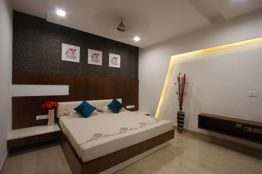 Contemporary bedroom in Chennai.