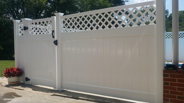Installed Fences american-traditional-garden