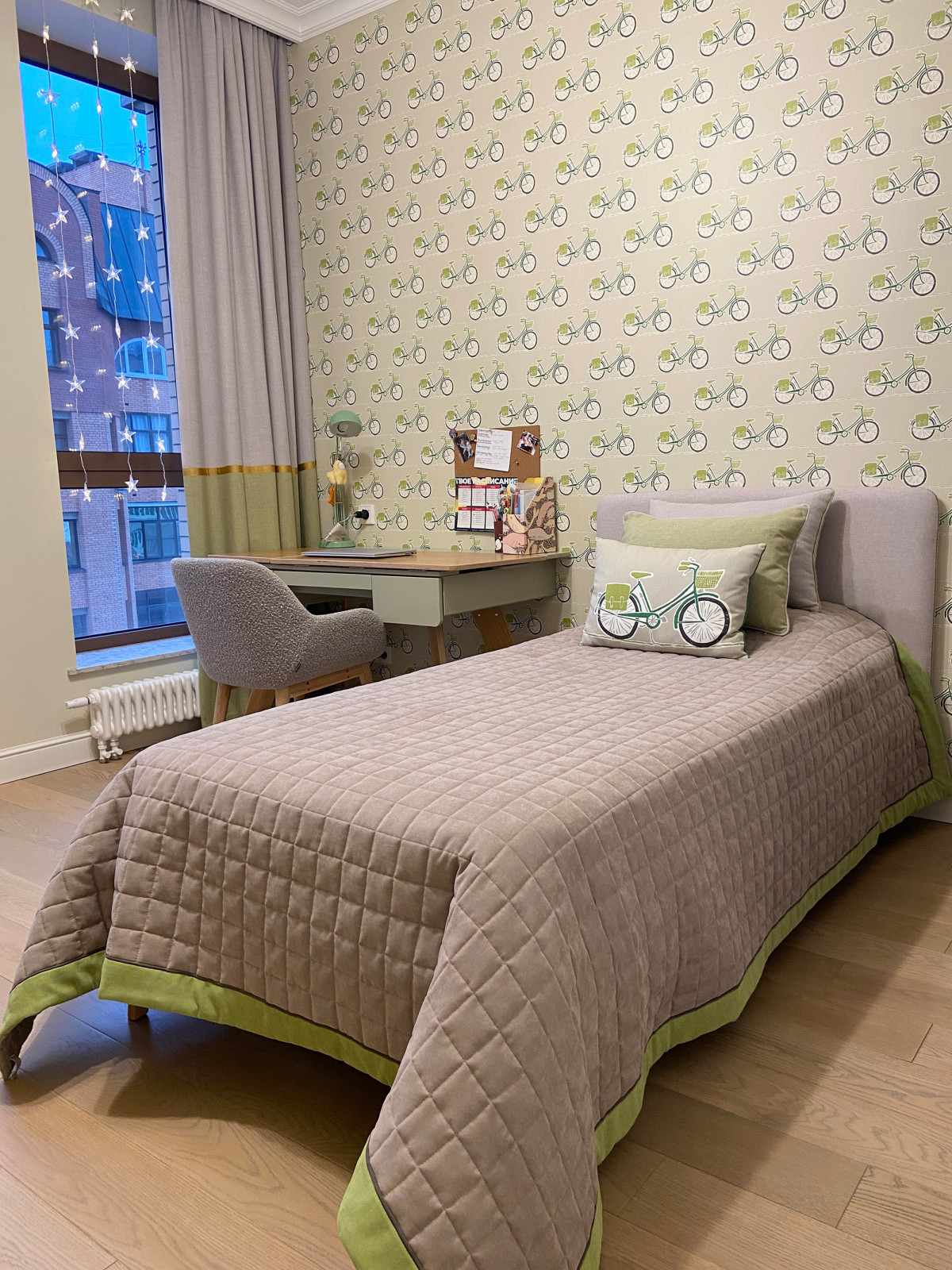 Тектильное оформление на Тихвинской улице