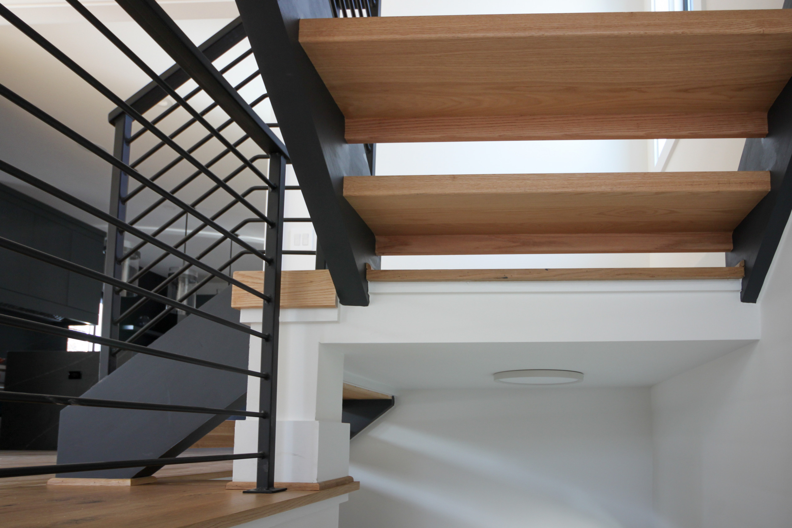 85_Sleek Three-Quarter Turn Multilevel-Staircase, McLean VA 22101
