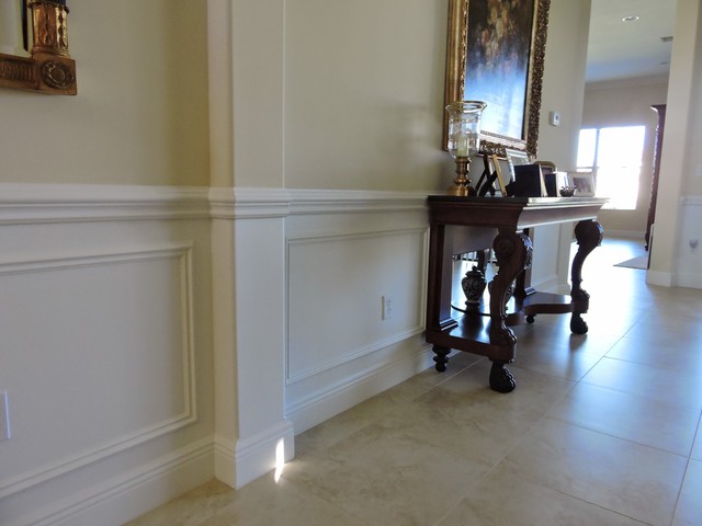 Crown Molding & Millwork klassisk-vardagsrum