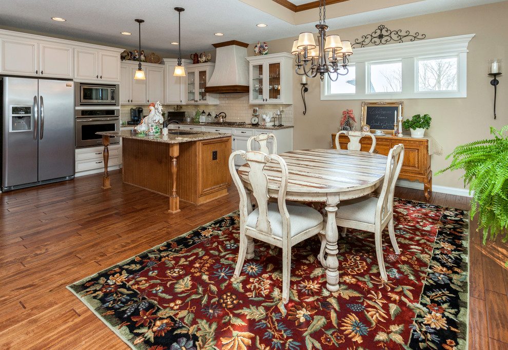 Inspiration for a l-shaped open concept kitchen remodel with an undermount sink