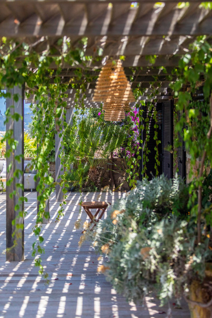 Villa Acqua stile-marinaro-giardino