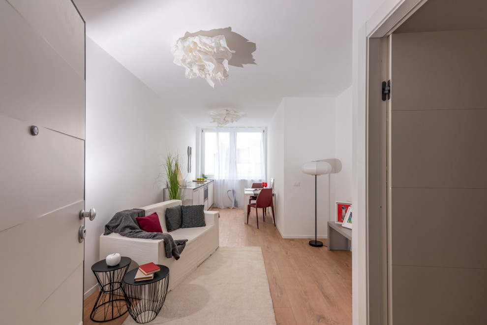 home staging in bianco e rosso