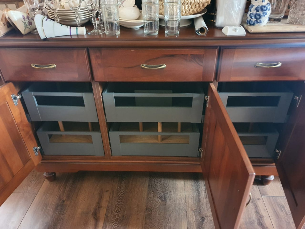 Высокие ящики LEGRABOX с релингом