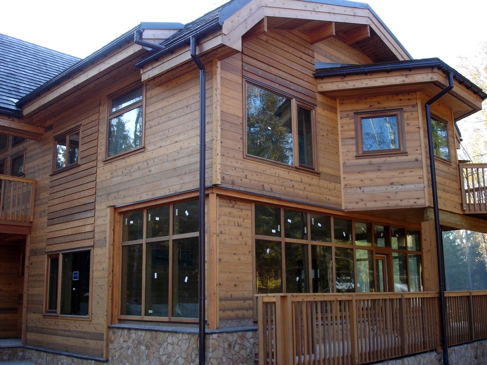 Загородный дом из канадского кедра