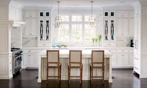 Beautiful kitchen designs for every personality- classic kitchens. Avenue Laurel. 
