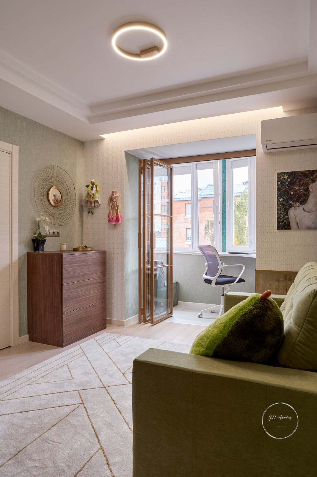 Art Deco + девушка-подросток