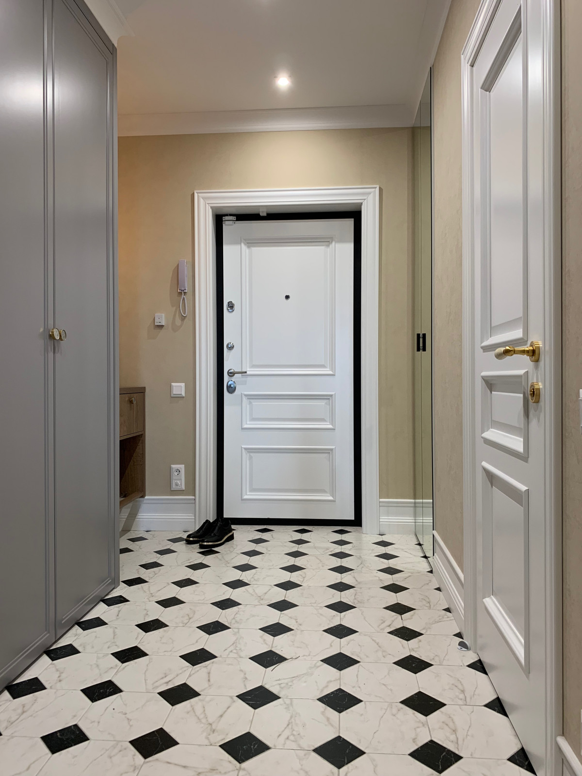 Квартира на Жукова