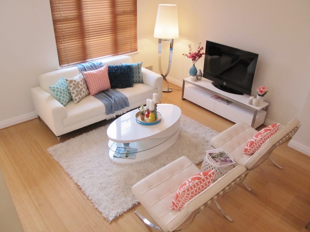 Design ideas for a contemporary living room in Perth.