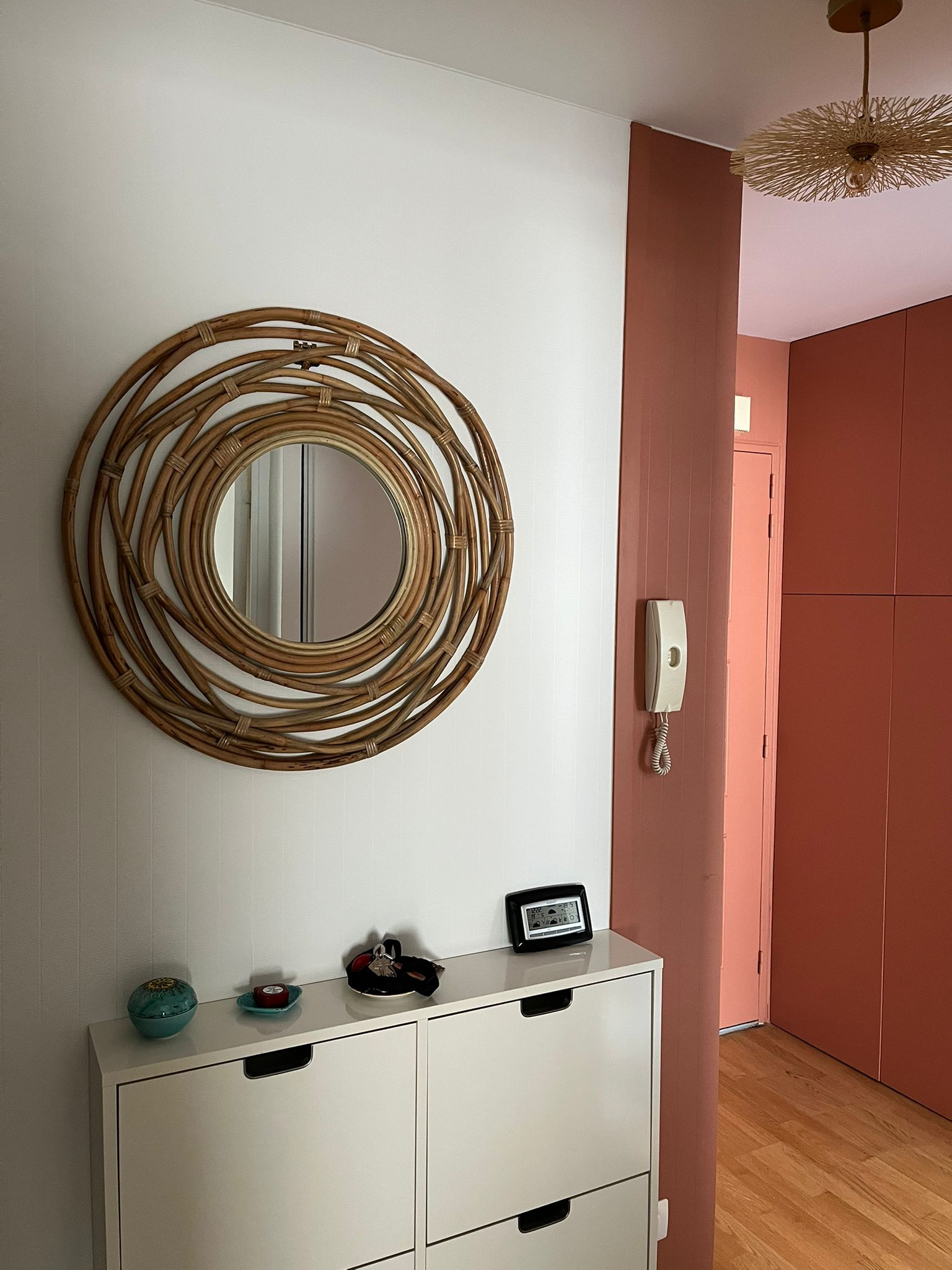 Rénovation avec beaucoup de rangements  pour un appartement en ville