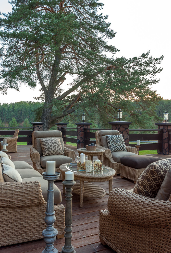 Деревянный дом в классическом стиле