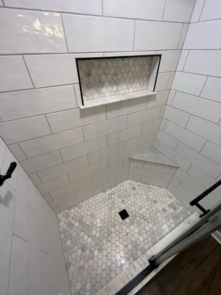 Bathroom - Large subway tile