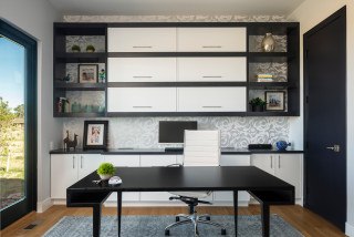 5 New Home Offices That Hide Clutter in Style (5 photos)