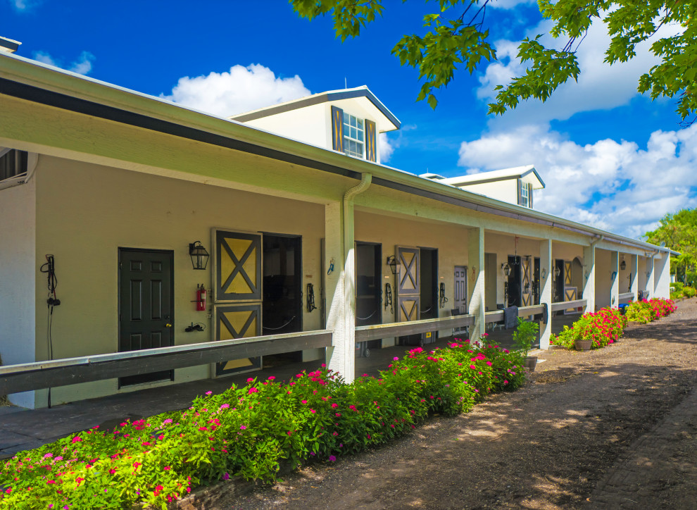 Polo Barn - Wellington , FL