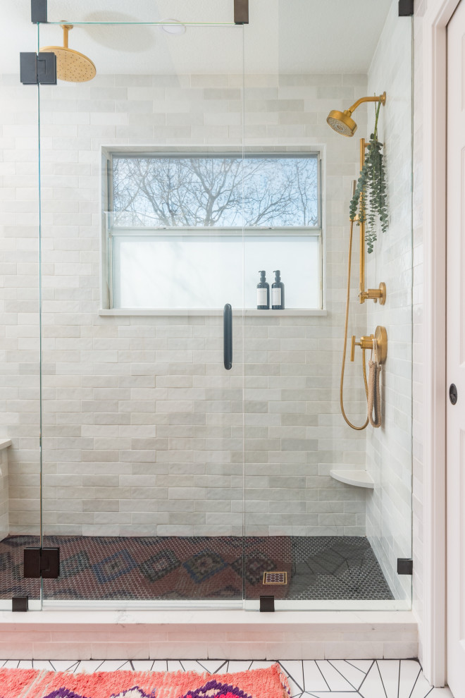 Bathroom - bathroom idea in Austin